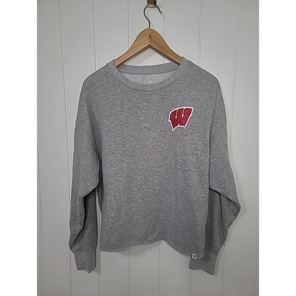 University of Wisconsin Badgers Fanatics Sweatshirt Cropped Womens Size Medium - Picture 1 of 9